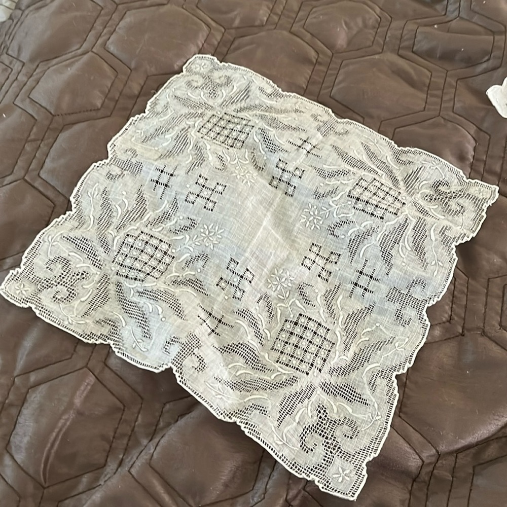 Vintage wedding handkerchief- Apoenzell